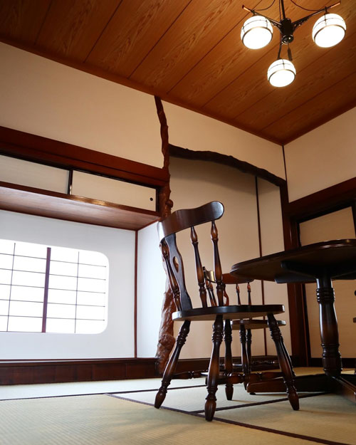 かふぇうたせ店内3