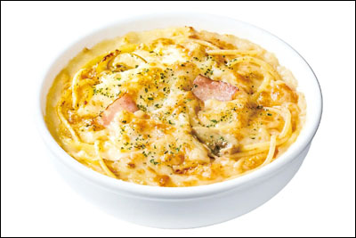とろけるチーズのパスタグラタン