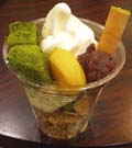 抹茶わらび餅パフェ